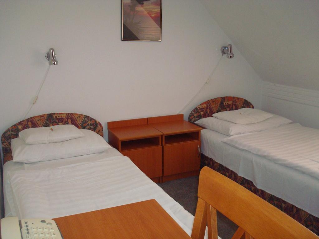 Hotel Termal Tiszaújváros Quarto foto